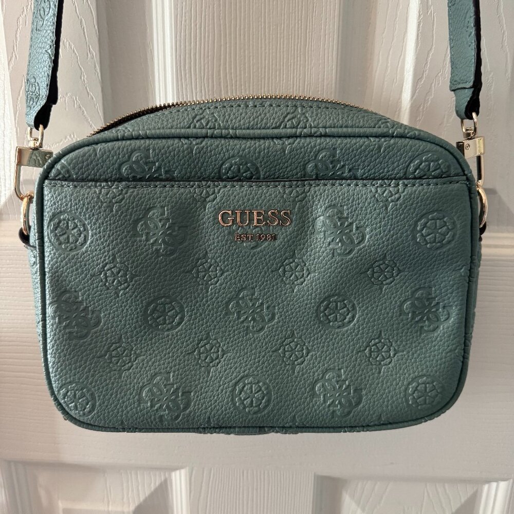 GUESS Vikky II Camera Crossbody, Teal Logo